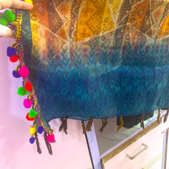 ❌❌SOLD❌❌Trending kaftan tunic with pompom - Picture 8 of 11